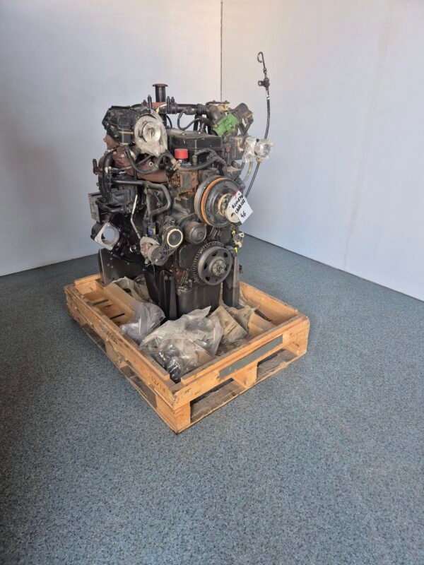 Komatsu SAAD107 - Image 5