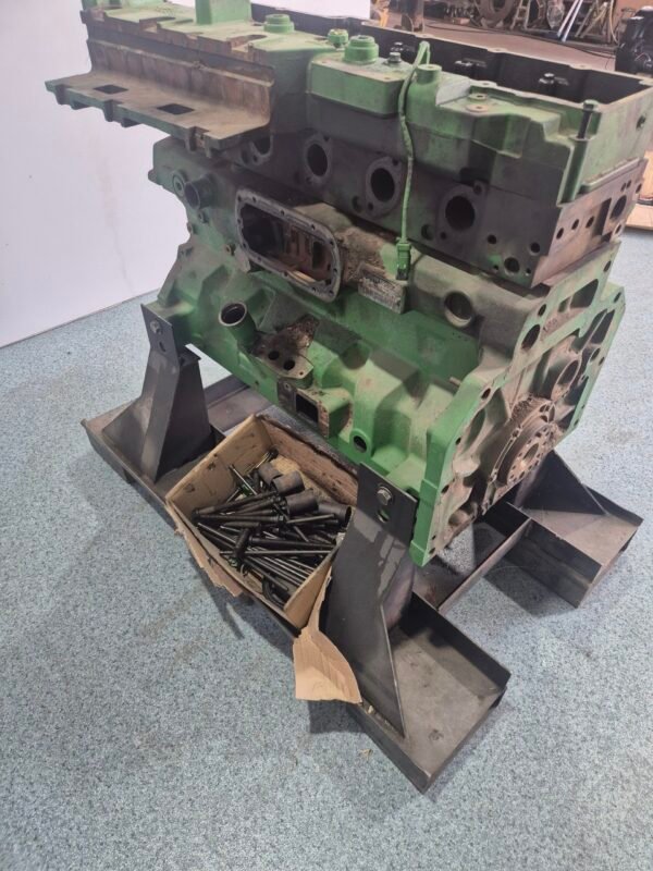 JOHN DEERE 6090